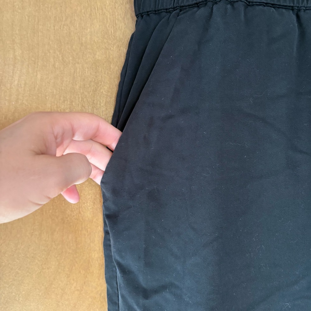 Marine Layer Allison Tencel Black Pant - Picture 9 of 11